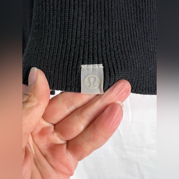 Lululemon Take It All In Cotton-Blend Oversized Sweater | Casual | Fall | Office - Picture 15 of 16